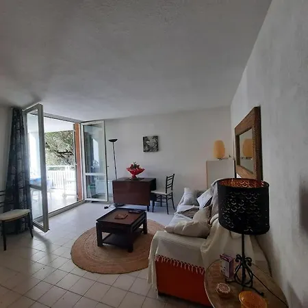 Daire Cavaliere Au Chene Liege *